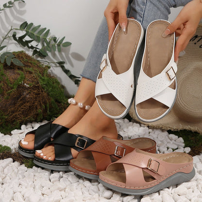Chic Orthopedic Sandals with Unique Design