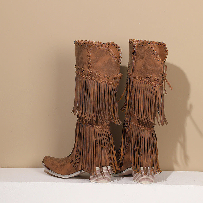 Graceful Orthopedic Boots for Modern Look