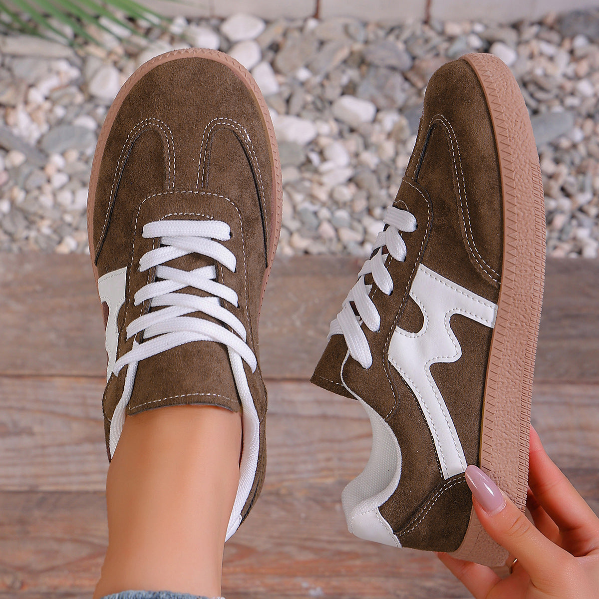 Graceful Orthopedic Shoes for Modern Look