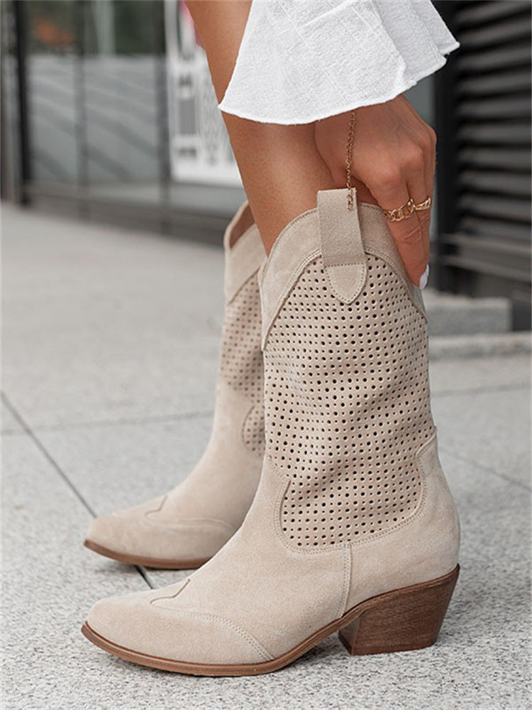Graceful Orthopedic Boots for Modern Look