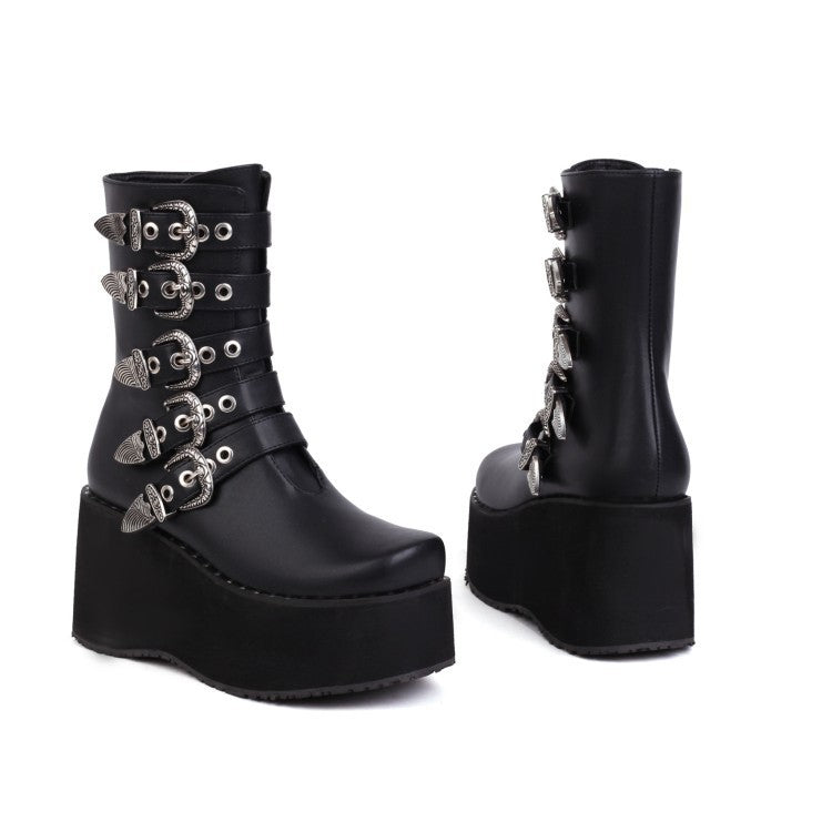 Graceful Orthopedic Boots for Modern Look