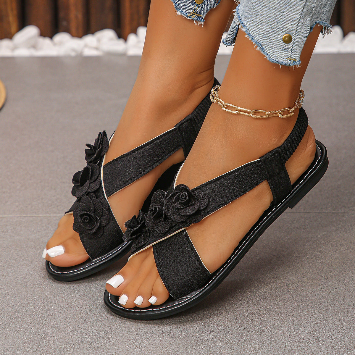 Chic Orthopedic Sandals with Unique Design