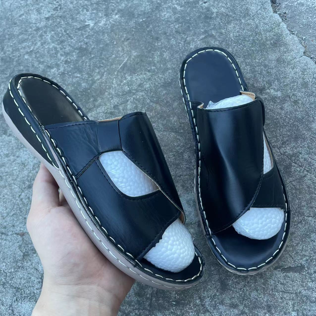 Graceful Orthopedic Sandals for Modern Look