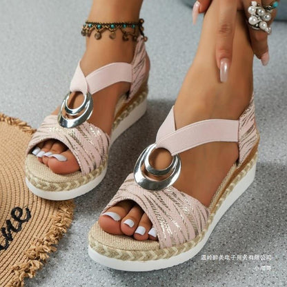 Graceful Orthopedic Sandals for Modern Look