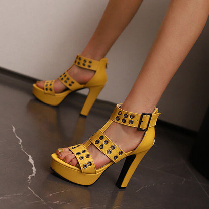 Chic Orthopedic Sandals with Unique Design
