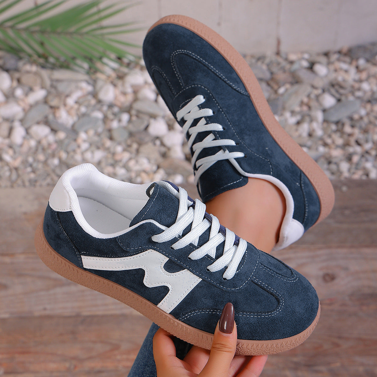 Graceful Orthopedic Shoes for Modern Look