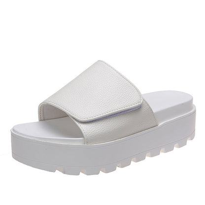 Beautifully Crafted Orthopedic Sandals