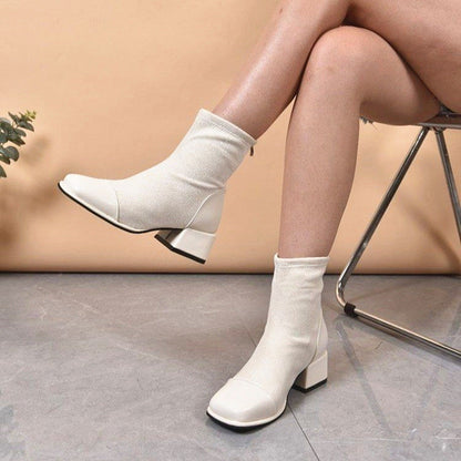 Graceful Orthopedic Boots for Modern Look