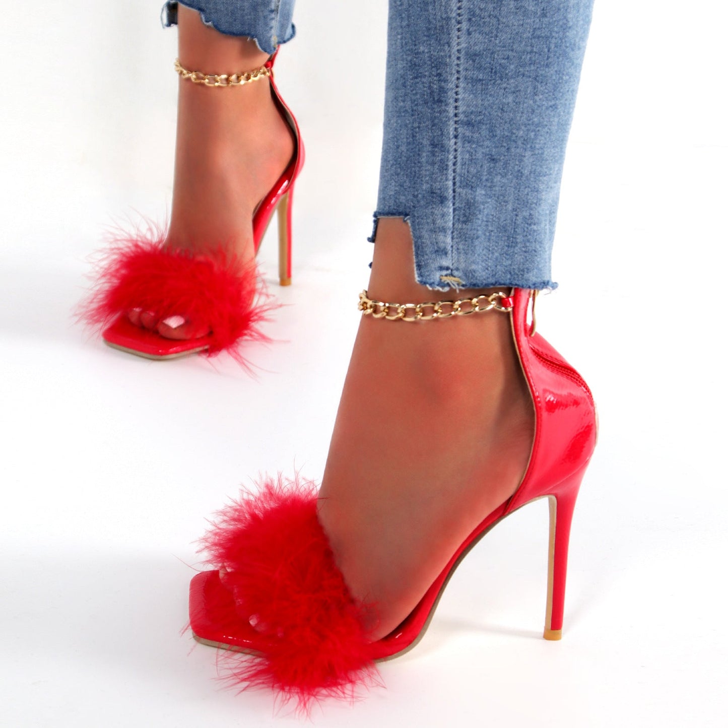 Chic Orthopedic Sandals with Unique Design