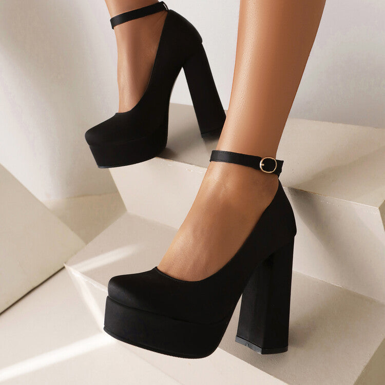 Classic Orthopedic Shoes with Timeless Style