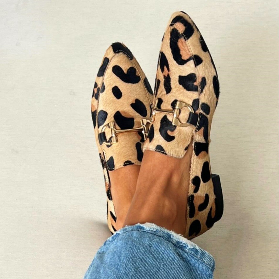 Chic Orthopedic Shoes with Unique Design