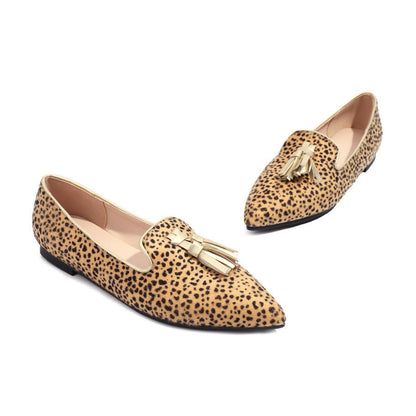 Chic Orthopedic Shoes with Unique Design
