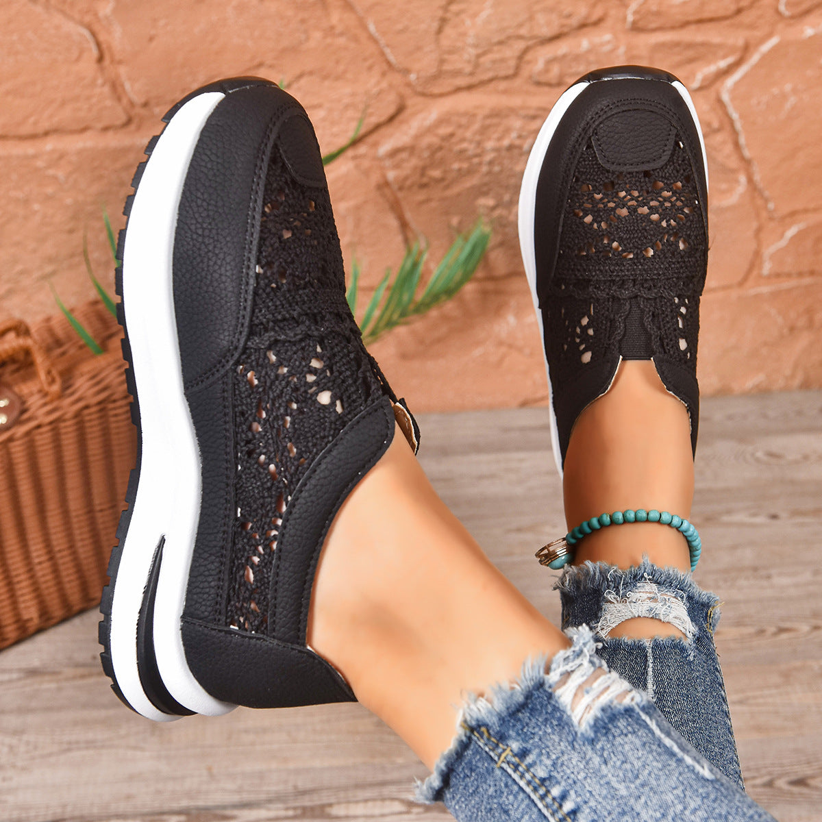Graceful Orthopedic Shoes for Modern Look