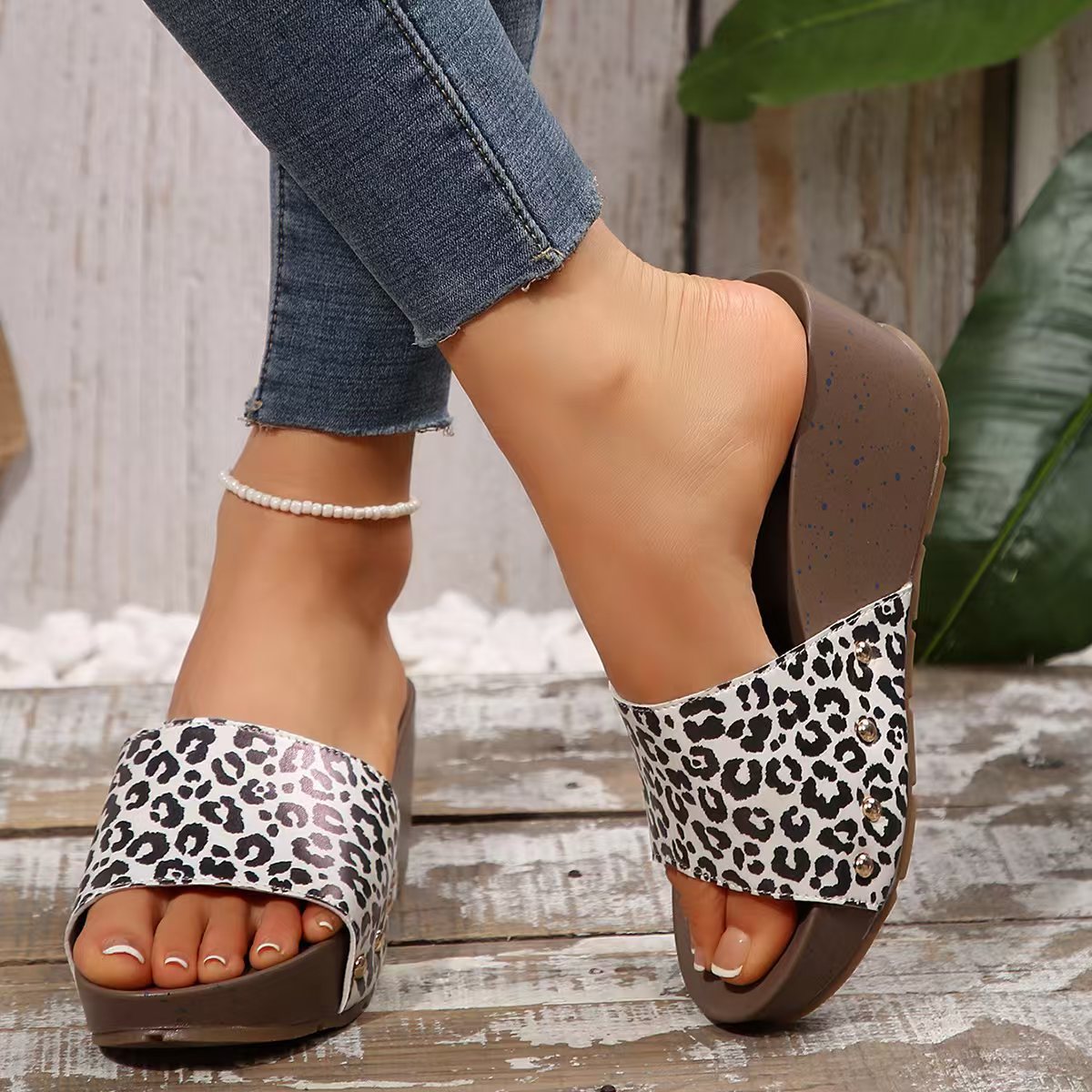 Vintage Inspired Orthopedic Shoes