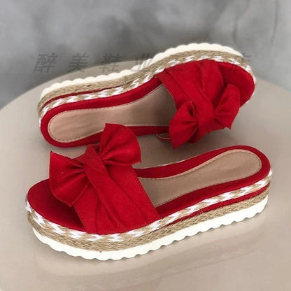 Graceful Orthopedic Sandals for Modern Look