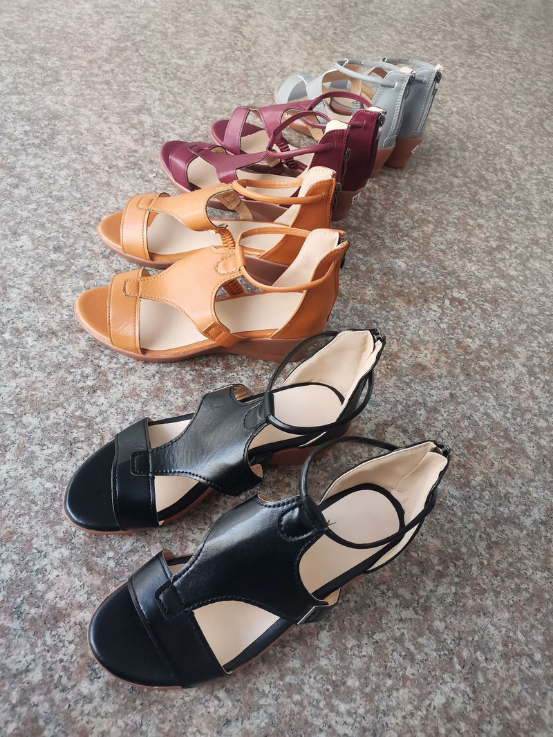 Graceful Orthopedic Sandals for Modern Look