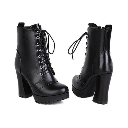 Graceful Orthopedic Boots for Modern Look