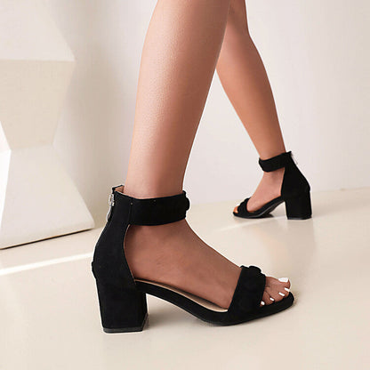Graceful Orthopedic Sandals for Modern Look