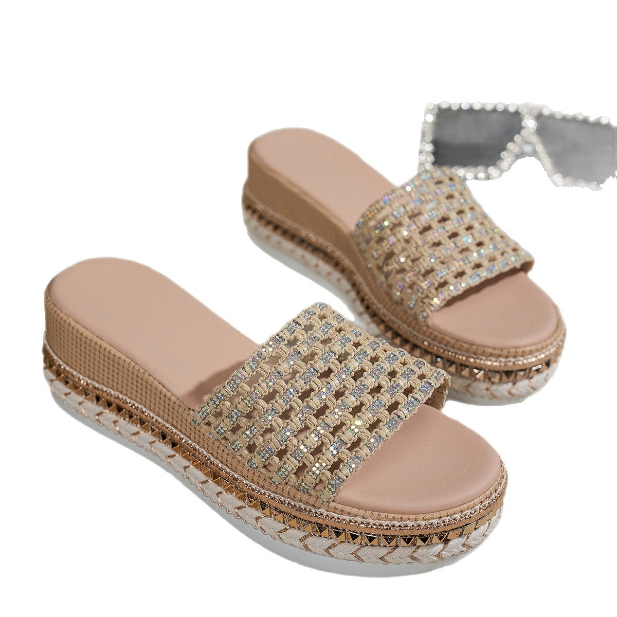 Graceful Orthopedic Sandals for Modern Look
