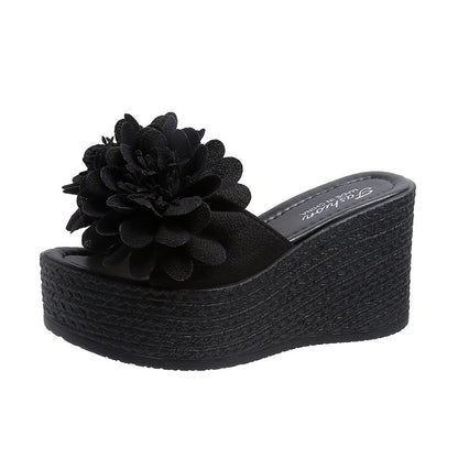 Chic Orthopedic Sandals with Unique Design