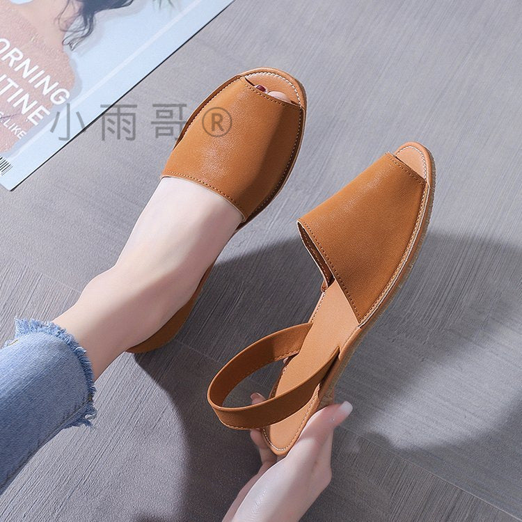 Chic Orthopedic Sandals with Unique Design