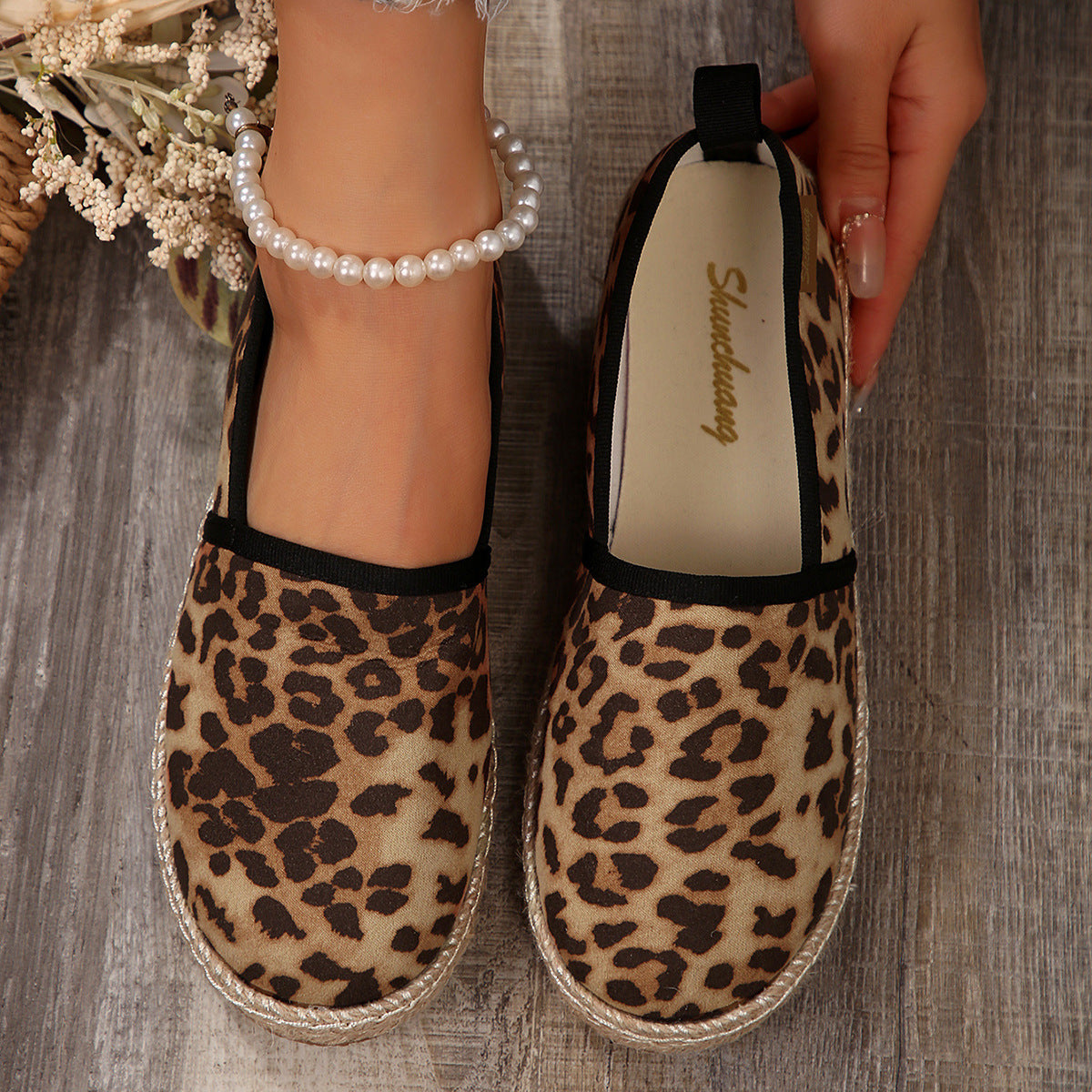 Vintage Inspired Orthopedic Shoes