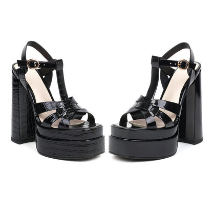Chic Orthopedic Sandals with Unique Design