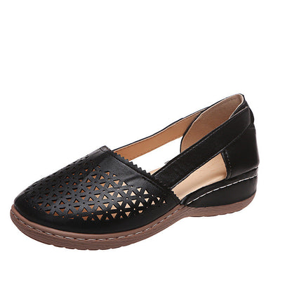 Graceful Orthopedic Sandals for Modern Look