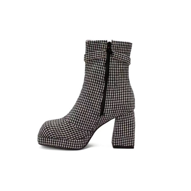 Graceful Orthopedic Boots for Modern Look