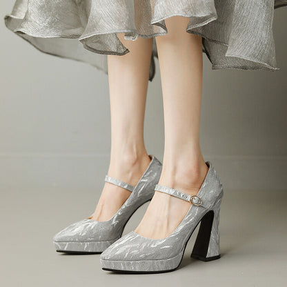 Chic Orthopedic Shoes with Unique Design