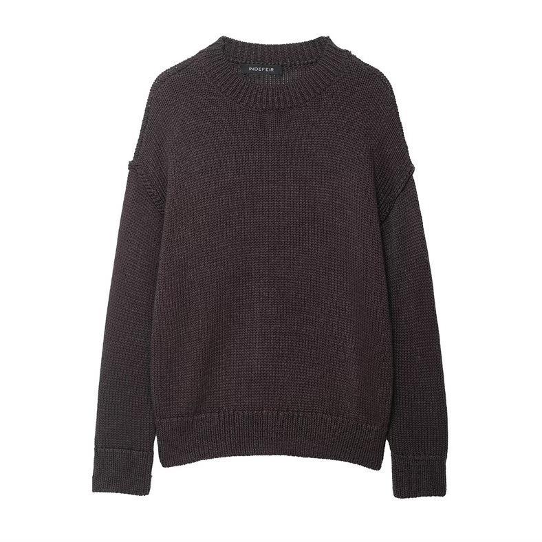 Timeless Vintage Style Pullover