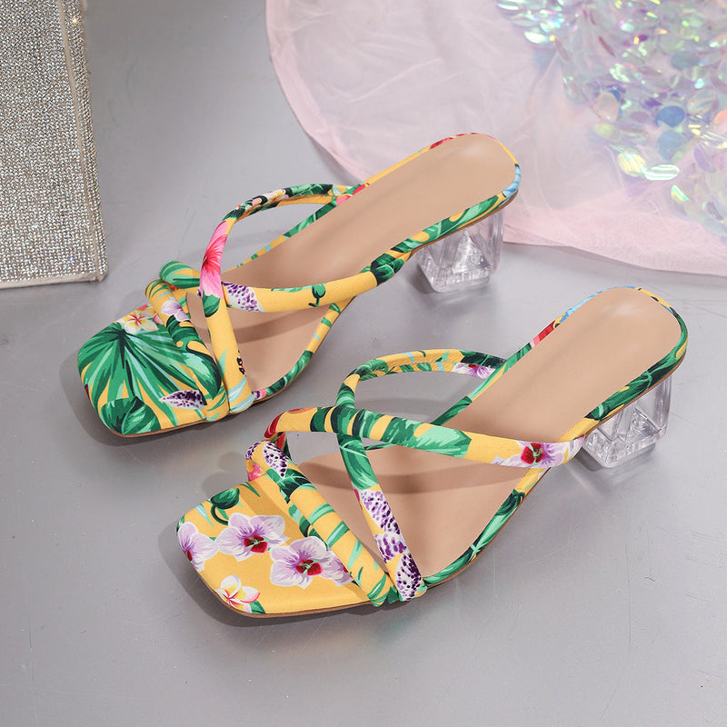 Graceful Orthopedic Sandals for Modern Look