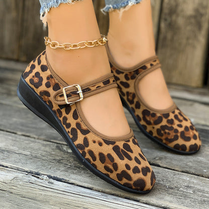 Graceful Orthopedic Shoes for Modern Look