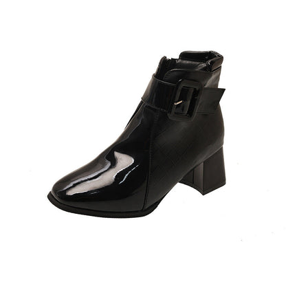 Graceful Orthopedic Boots for Modern Look