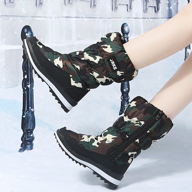 Graceful Orthopedic Boots for Modern Look