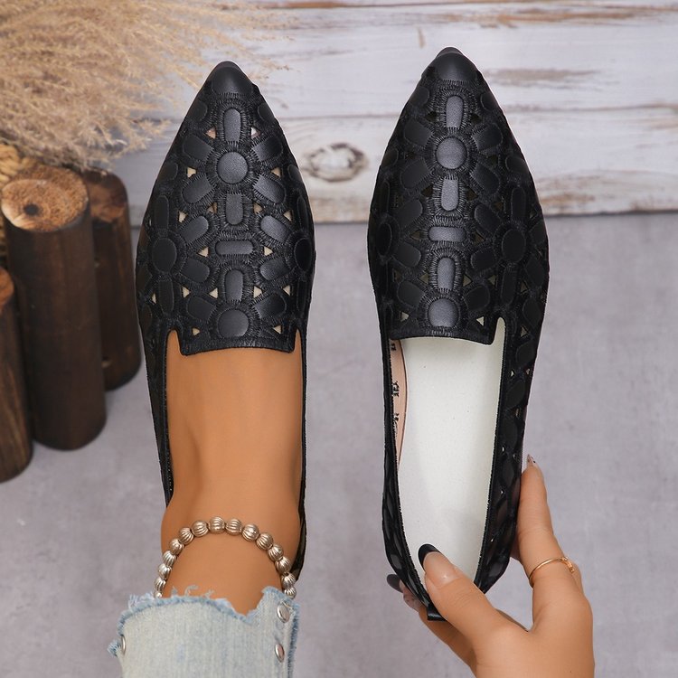 Graceful Orthopedic Shoes for Modern Look