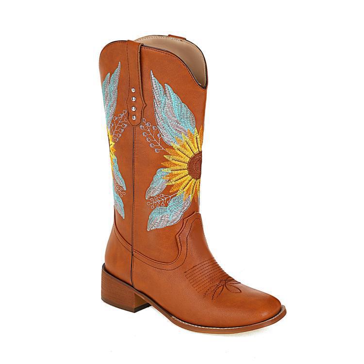 Graceful Orthopedic Boots for Modern Look