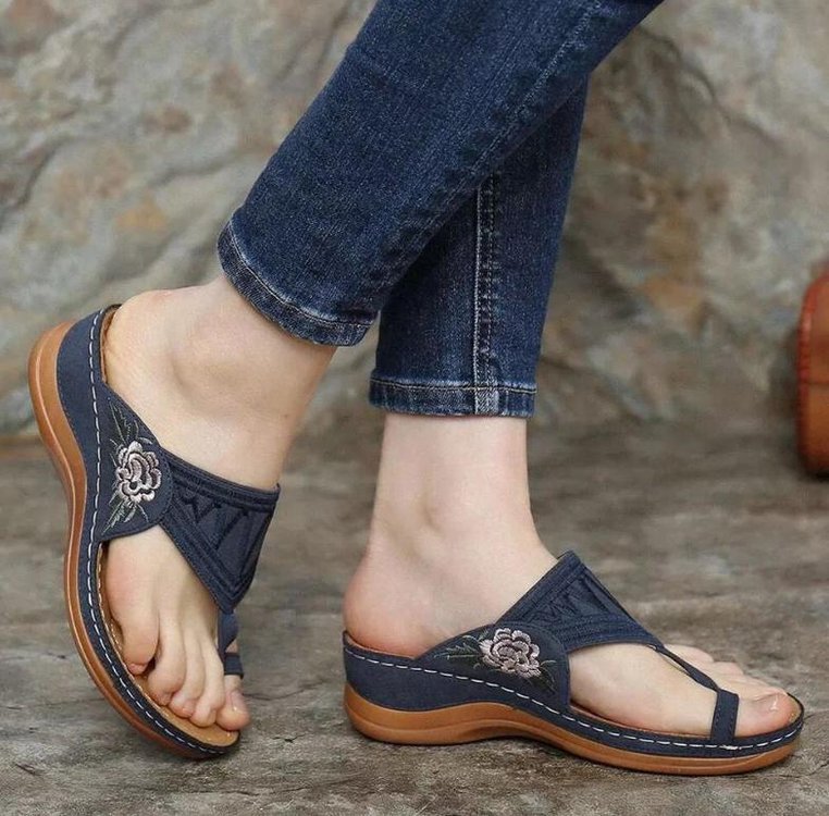 Vintage Inspired Orthopedic Shoes