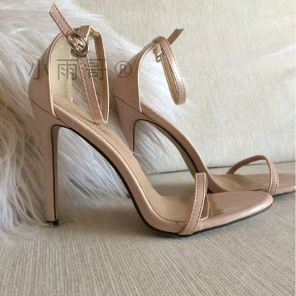Chic Orthopedic Sandals with Unique Design