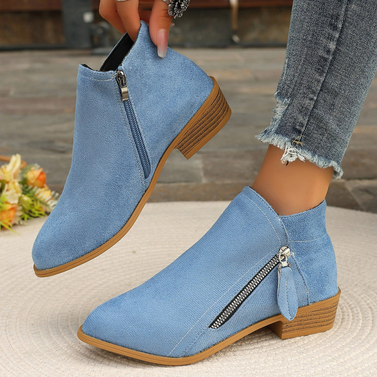 Graceful Orthopedic Shoes for Modern Look