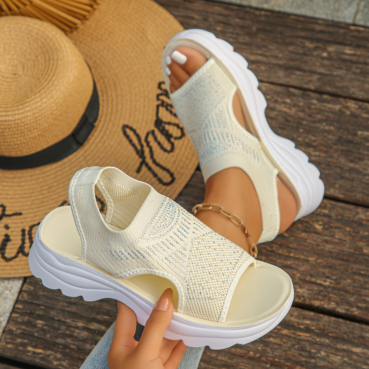 Graceful Orthopedic Shoes for Modern Look