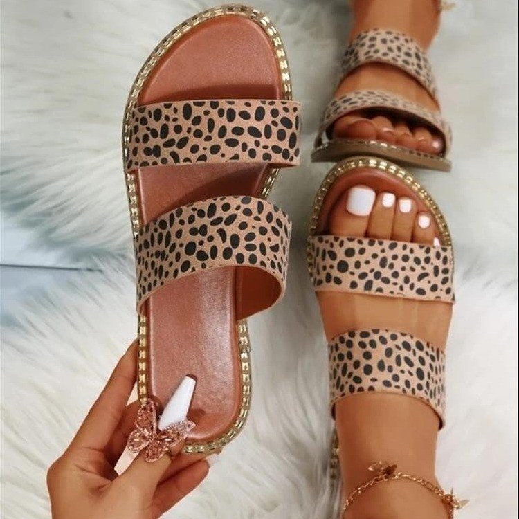 Chic Orthopedic Sandals with Unique Design