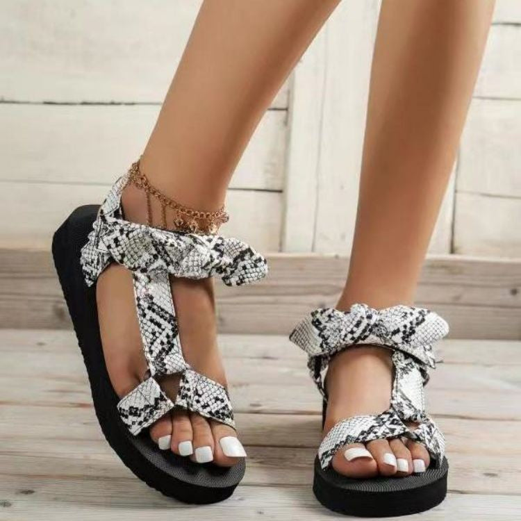 Graceful Orthopedic Sandals for Modern Look