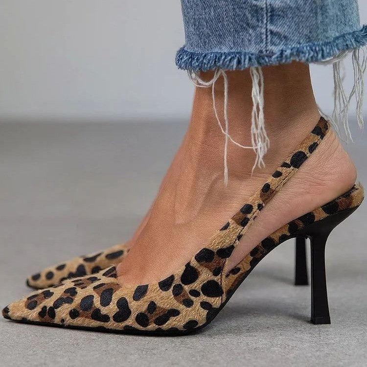 Chic Orthopedic Sandals with Unique Design