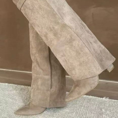 Graceful Orthopedic Boots for Modern Look