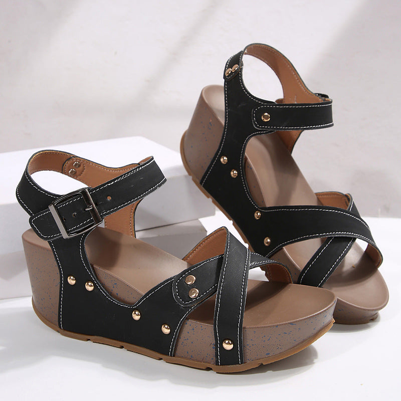 Beautifully Crafted Orthopedic Sandals