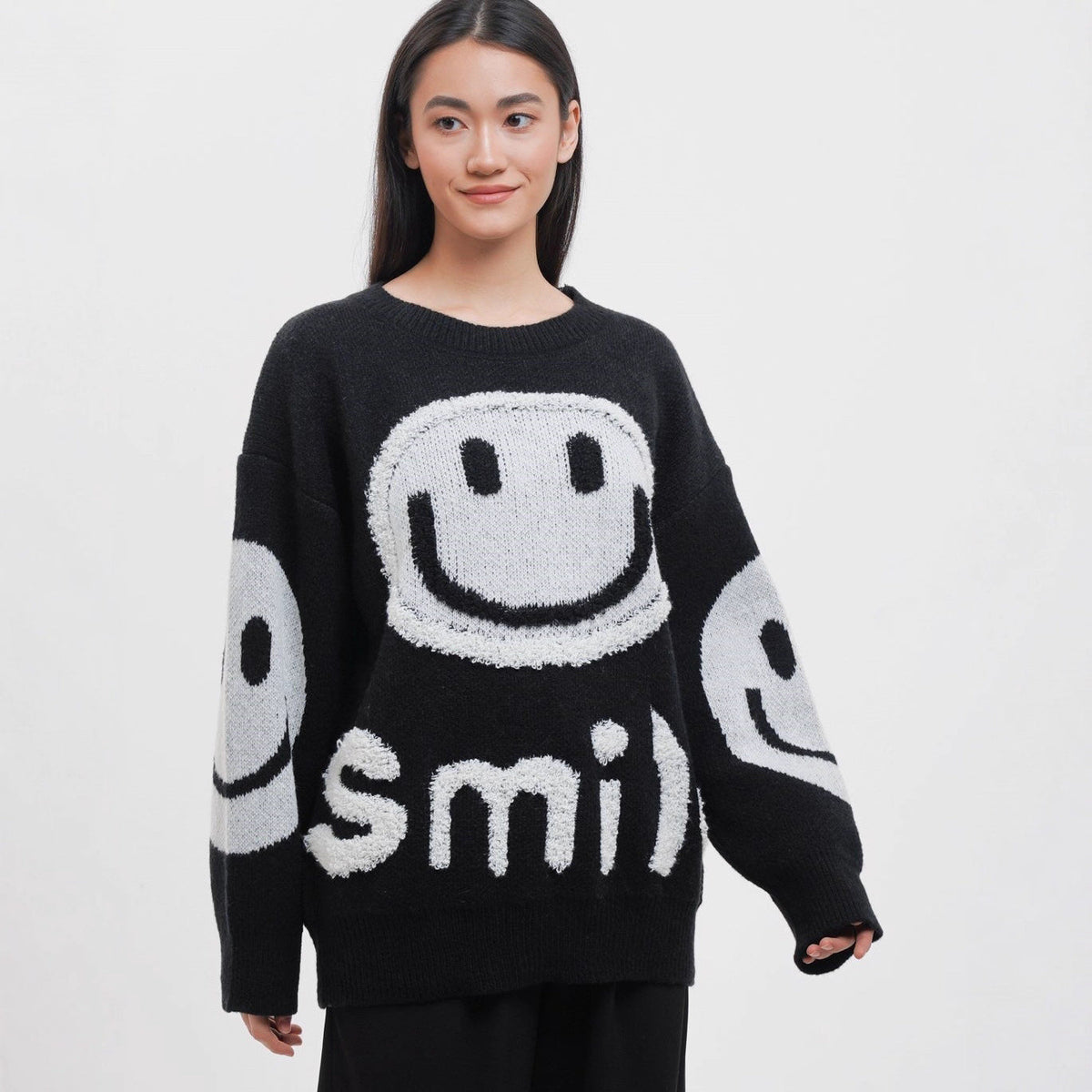 Elegantly Designed Pullover