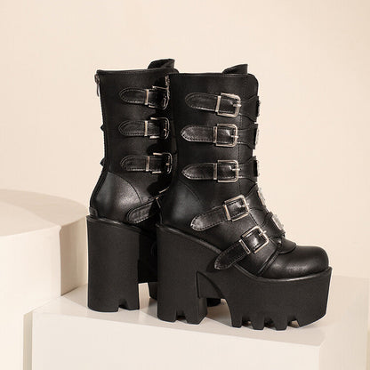 Graceful Orthopedic Boots for Modern Look