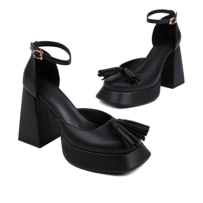 Chic Orthopedic Shoes with Unique Design