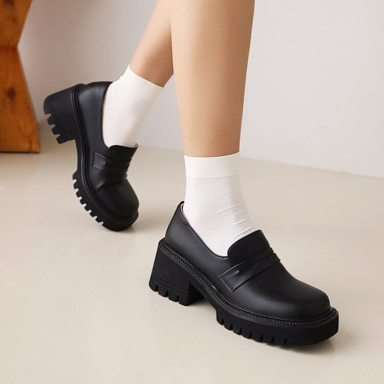 Classic Orthopedic Shoes with Timeless Style